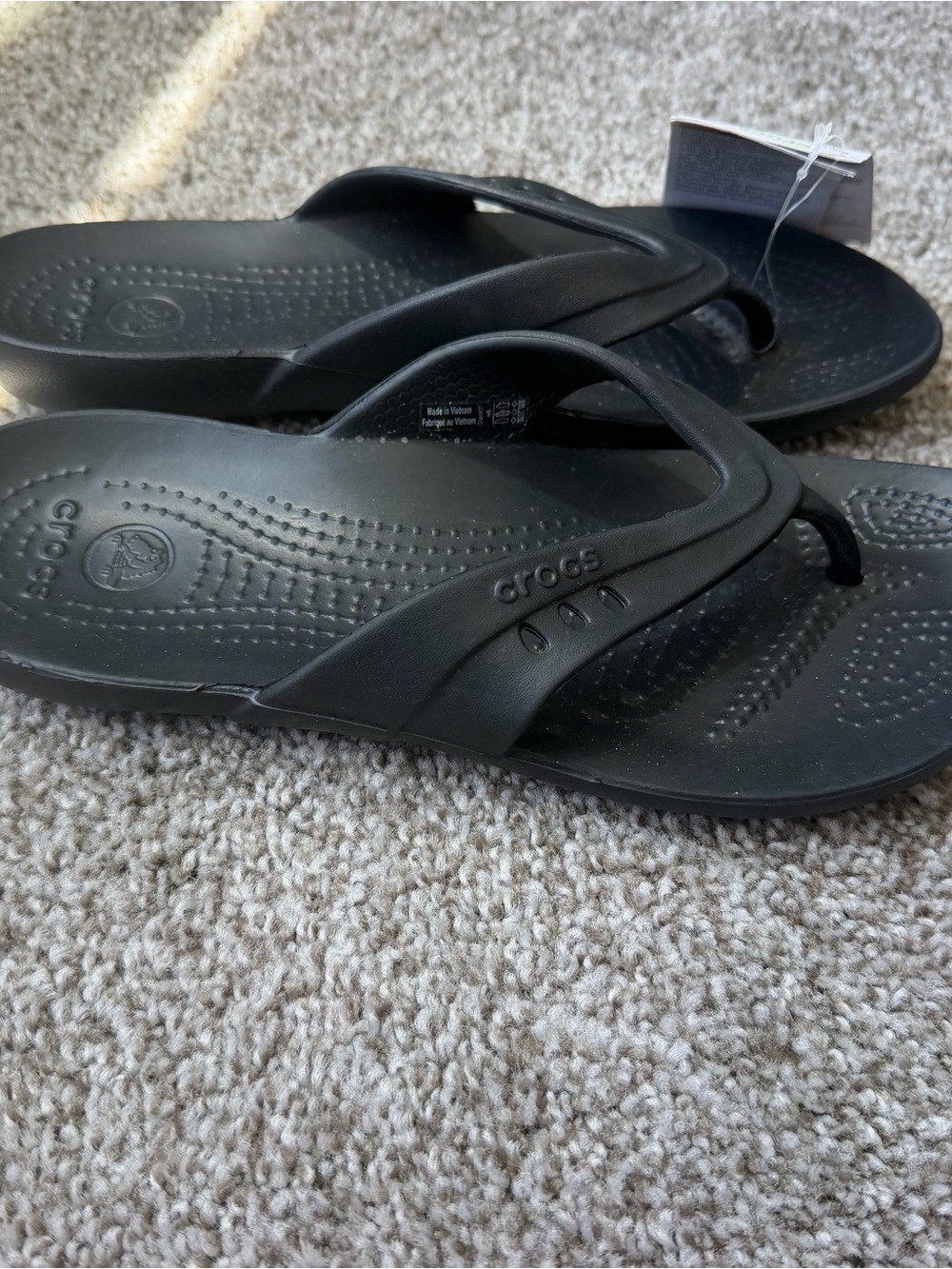 CROCS Black Women’s Classic Flip Sandals